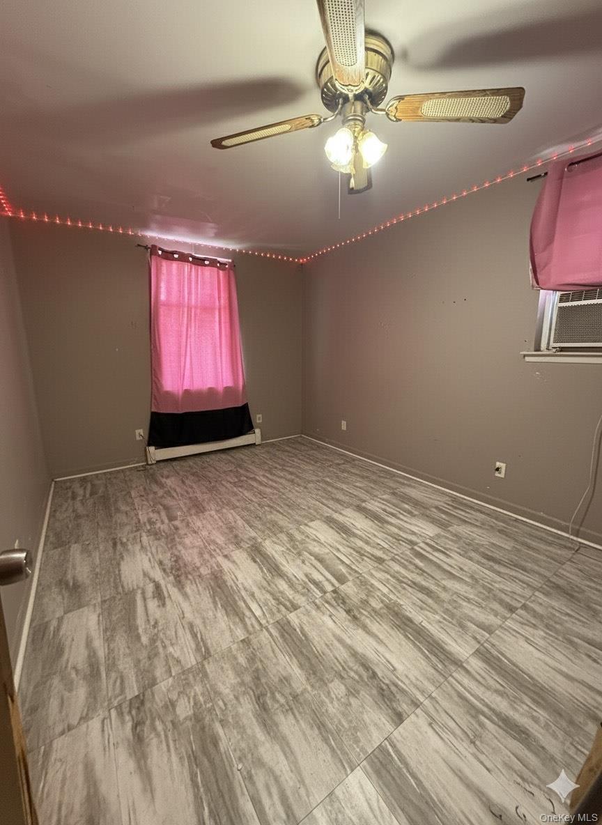 #6 photo, 854 Throgs Neck Expwy, Bronx , NY 10465