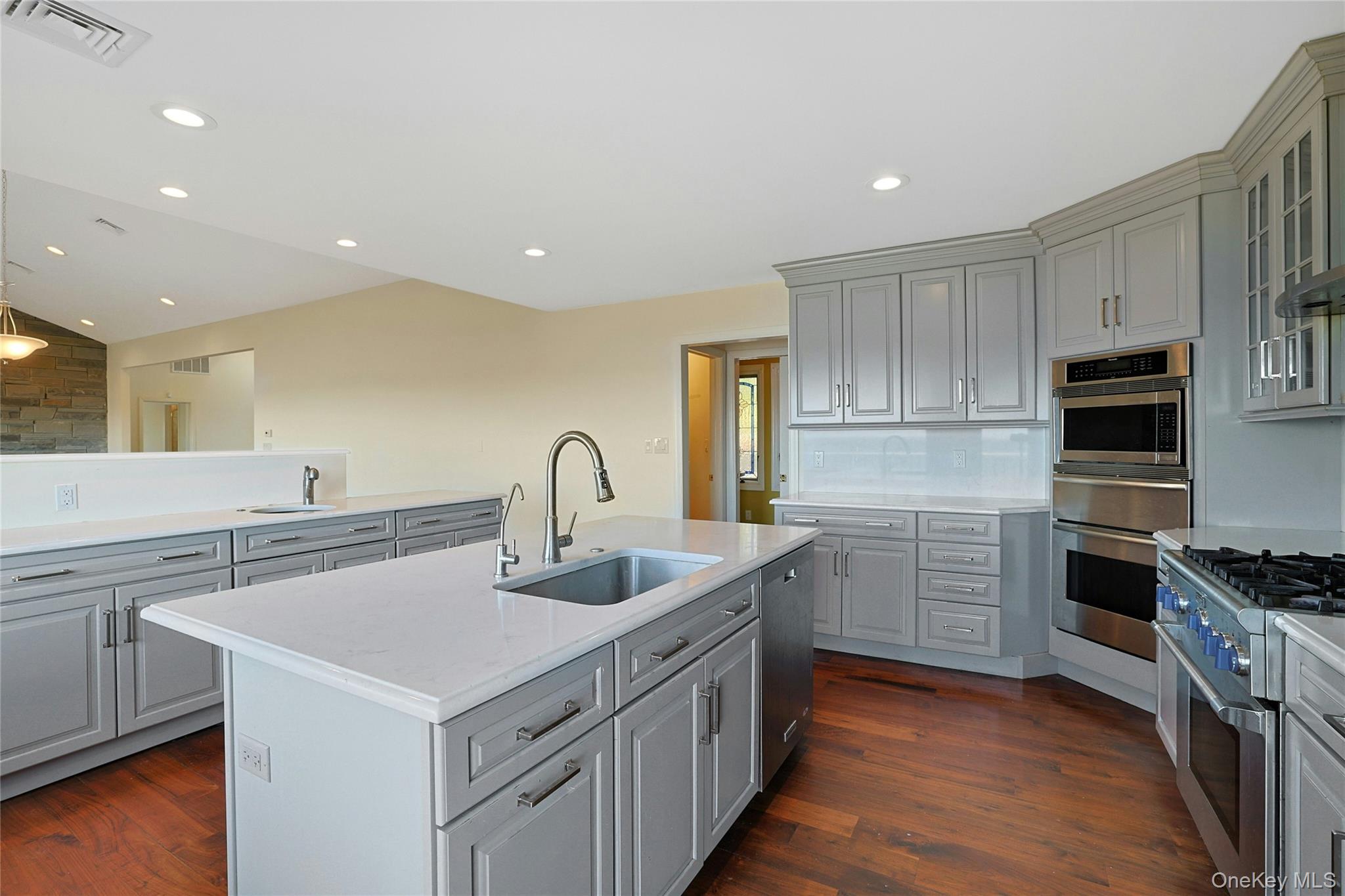 #16 photo, 29 Tweed Boulevard, Nyack , NY 10960