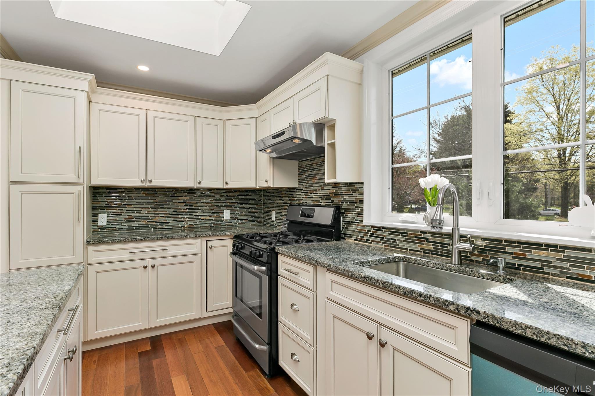 #3 photo, 830 Barberry Road, Yorktown Heights , NY 10598