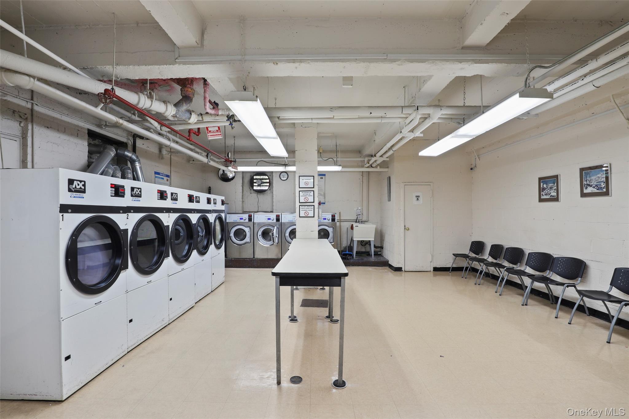 #14 photo, 610 Waring Avenue, ブロンクス区 Bronx , NY 10467