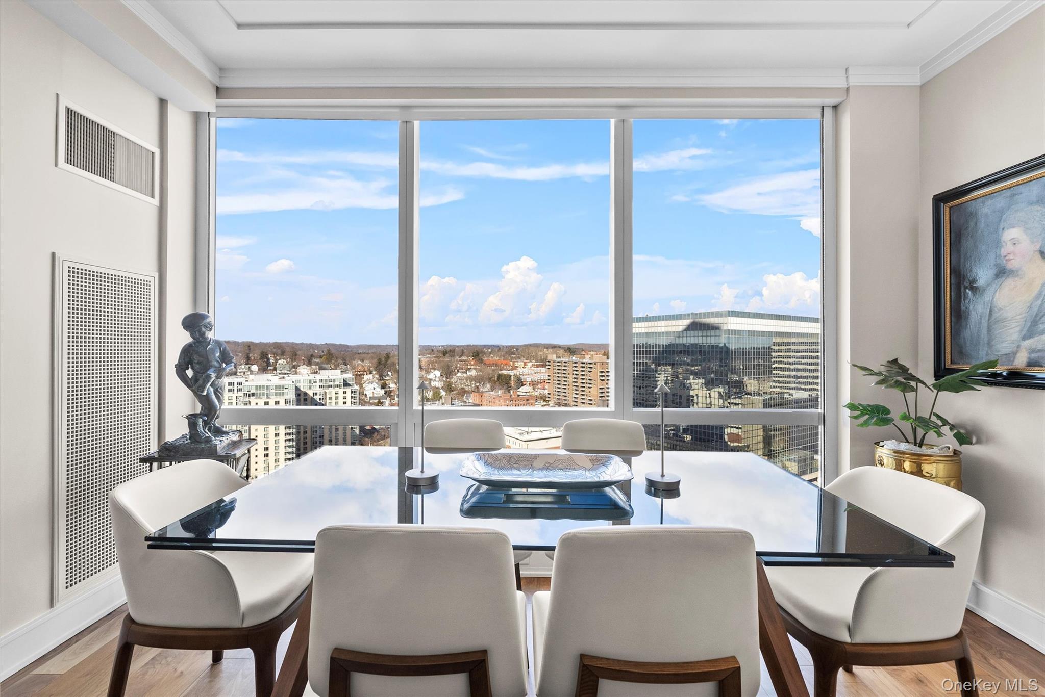 #10 photo, 5 Renaissance Square, White Plains , NY 10601