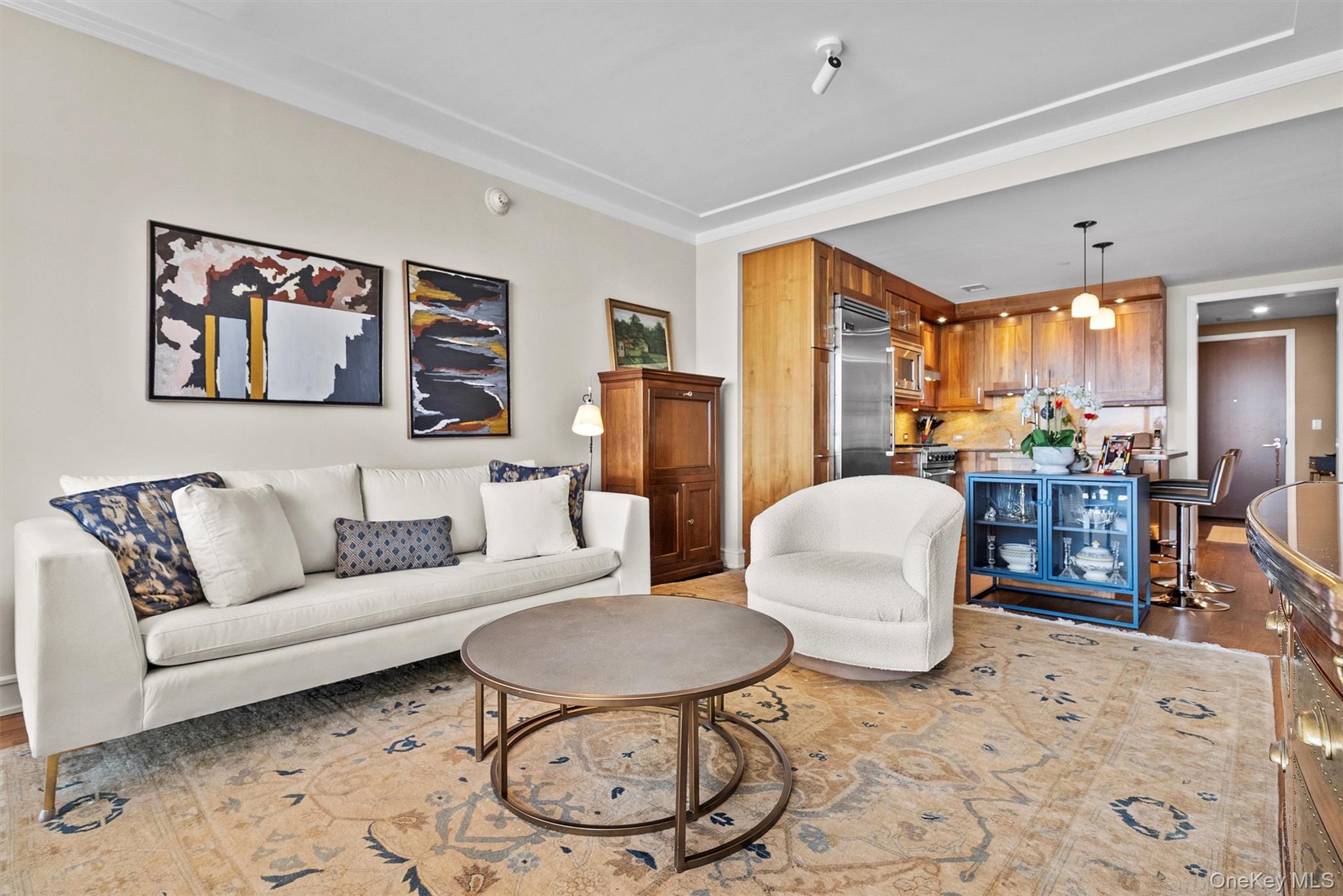 #9 photo, 5 Renaissance Square, White Plains , NY 10601