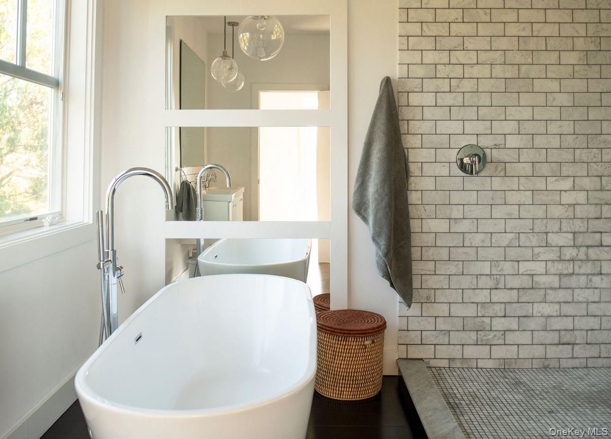 #18 photo, 336 Main Street, Germantown , NY 12526