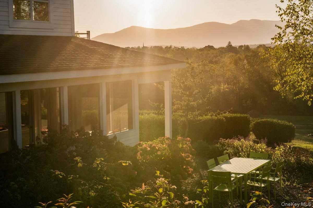 #2 photo, 336 Main Street, Germantown , NY 12526