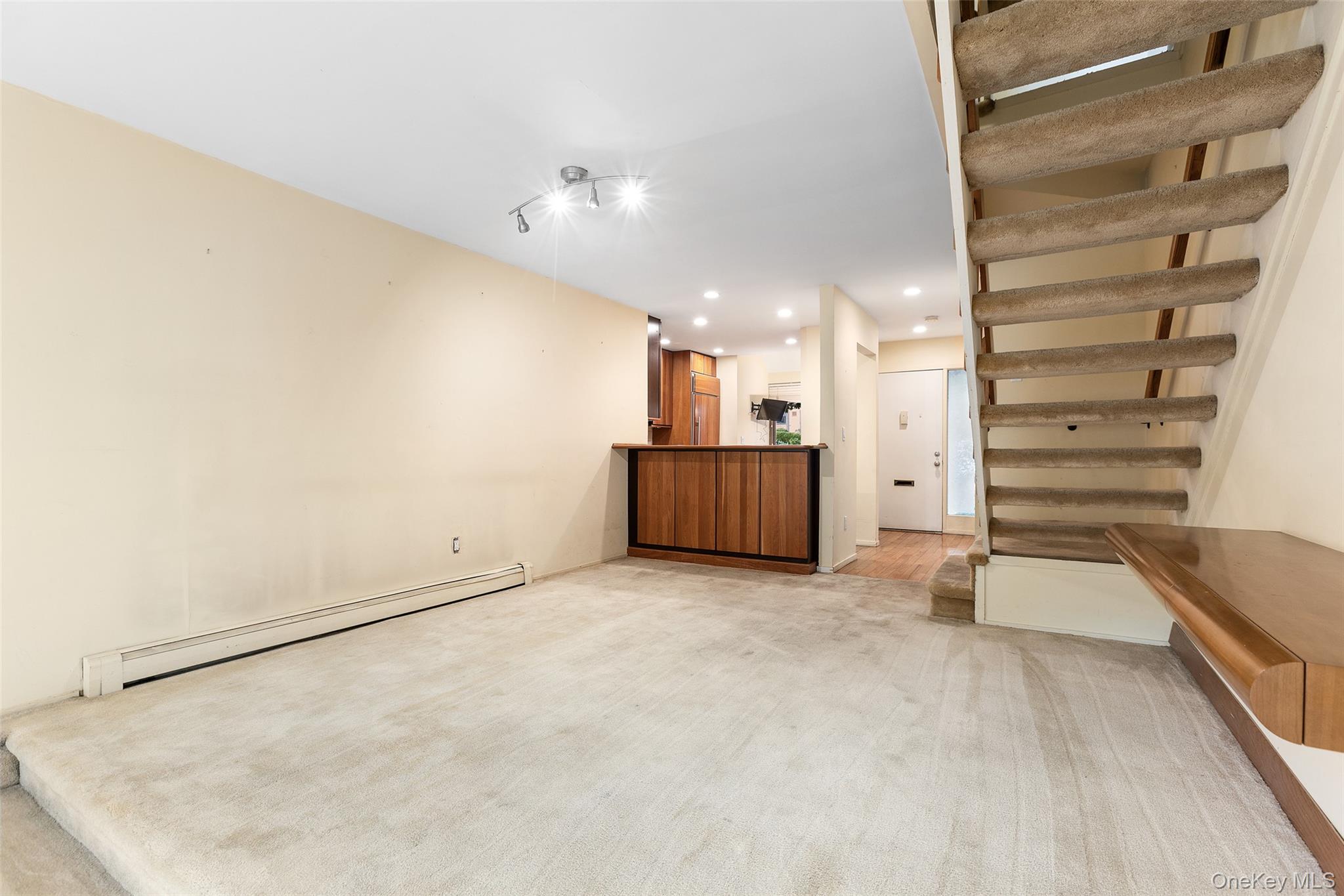 #10 photo, 9 Round Hill Road, Dobbs Ferry , NY 10522