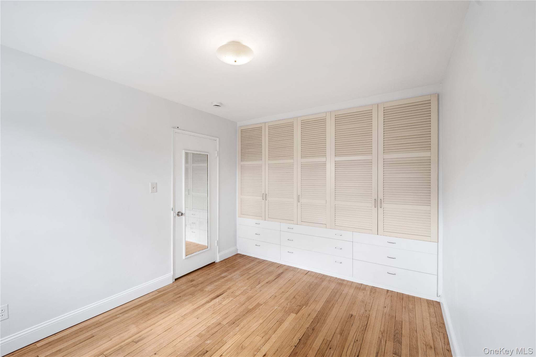 #16 photo, 221-26 Manor Road, クイーンズ区 Queens Village , NY 11427