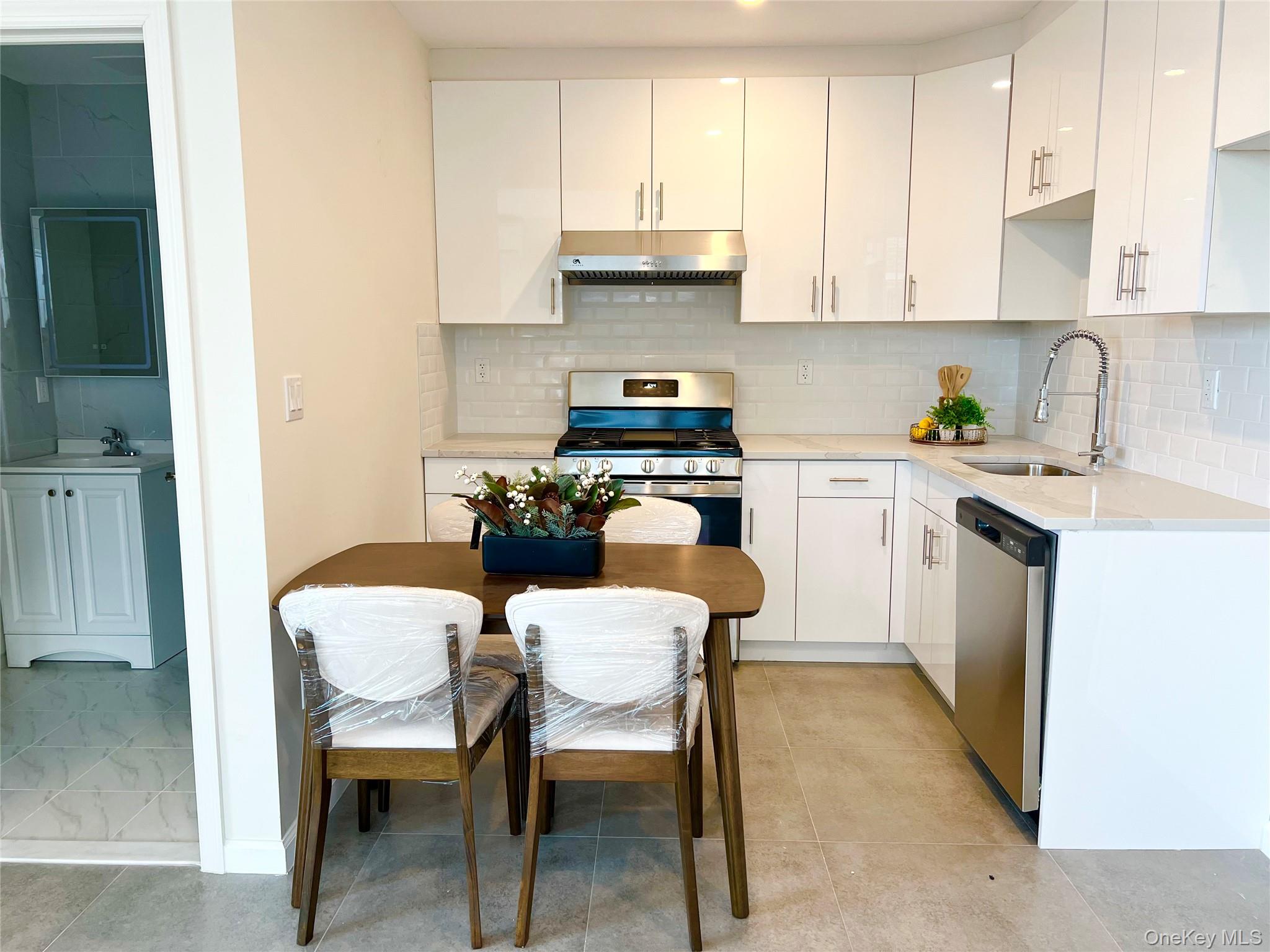 #6 photo, 150-23 Barclay Avenue, クイーンズ区 Flushing , NY 11355