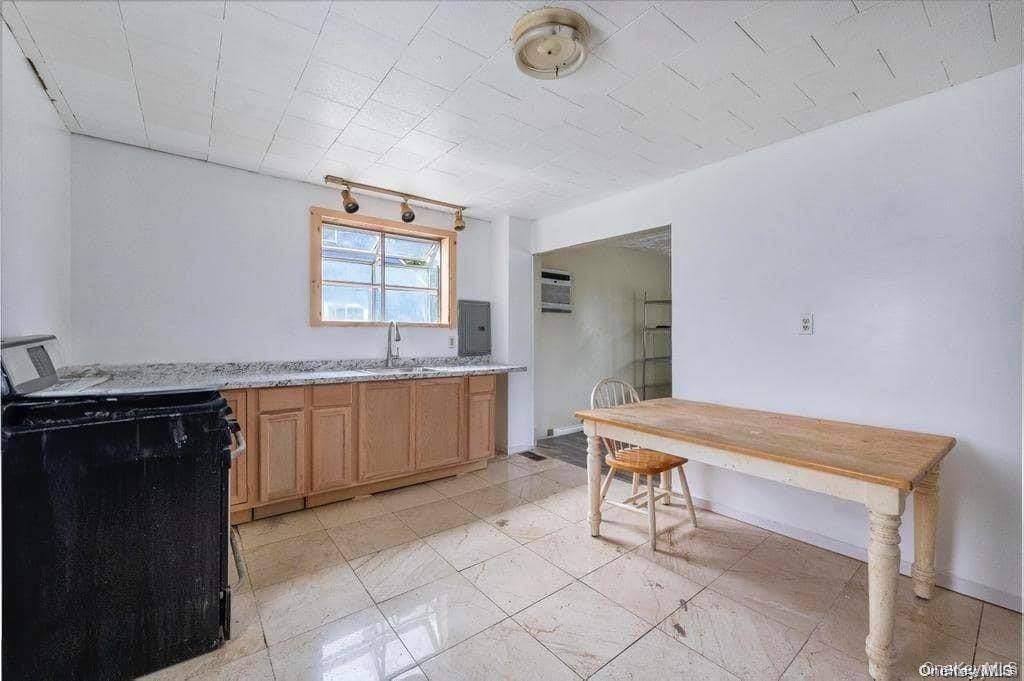 #3 photo, 84 State Avenue, Wyandanch , NY 11798