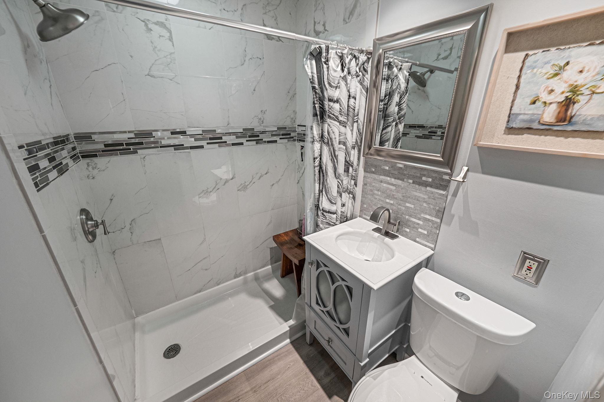 #20 photo, 32 Pine Tree Drive, Shirley , NY 11967