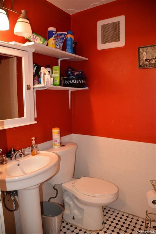 #6 photo, 79 Lander Street, Newburgh , NY 12550