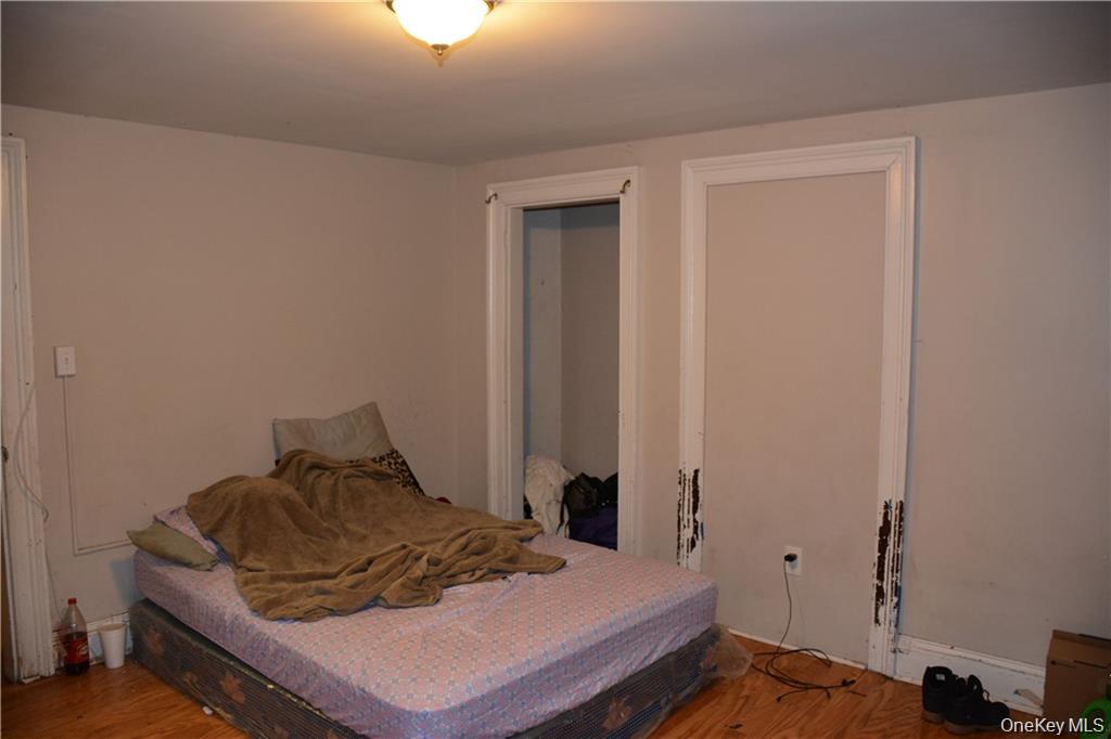 #4 photo, 82 Lander Street, Newburgh , NY 12550