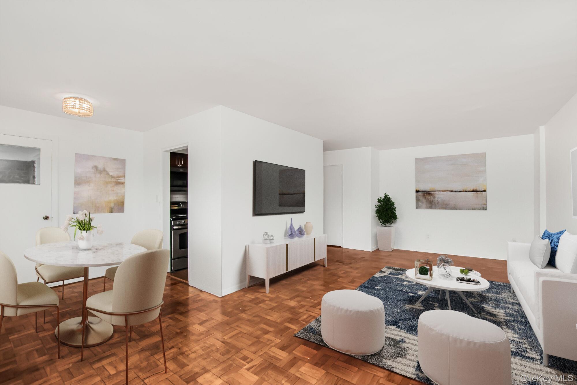 #4 photo, 3131 Grand Concourse, ブロンクス区 Bronx , NY 10468