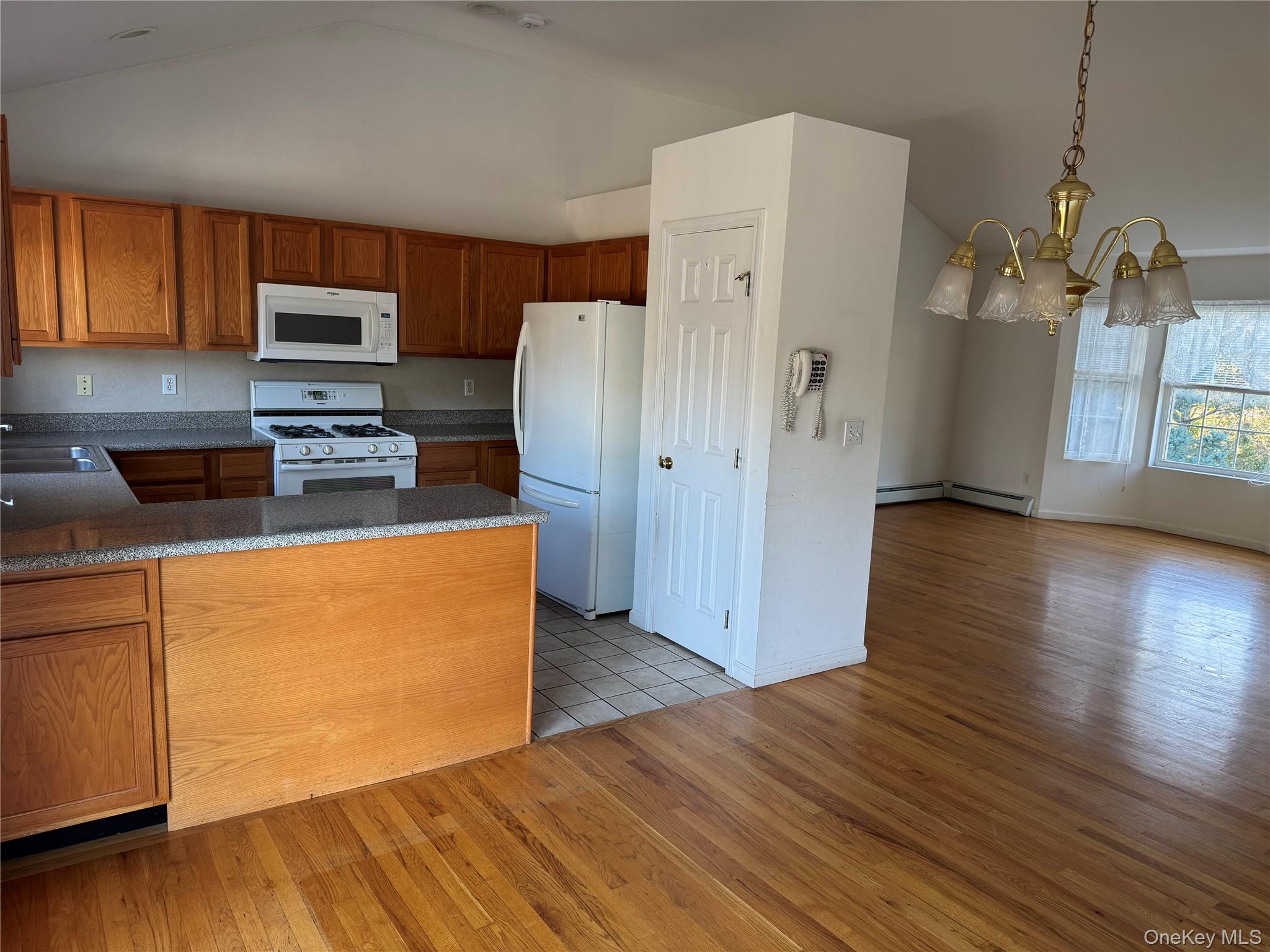 #4 photo, 211 Robinson Lane, Wappingers Falls , NY 12590