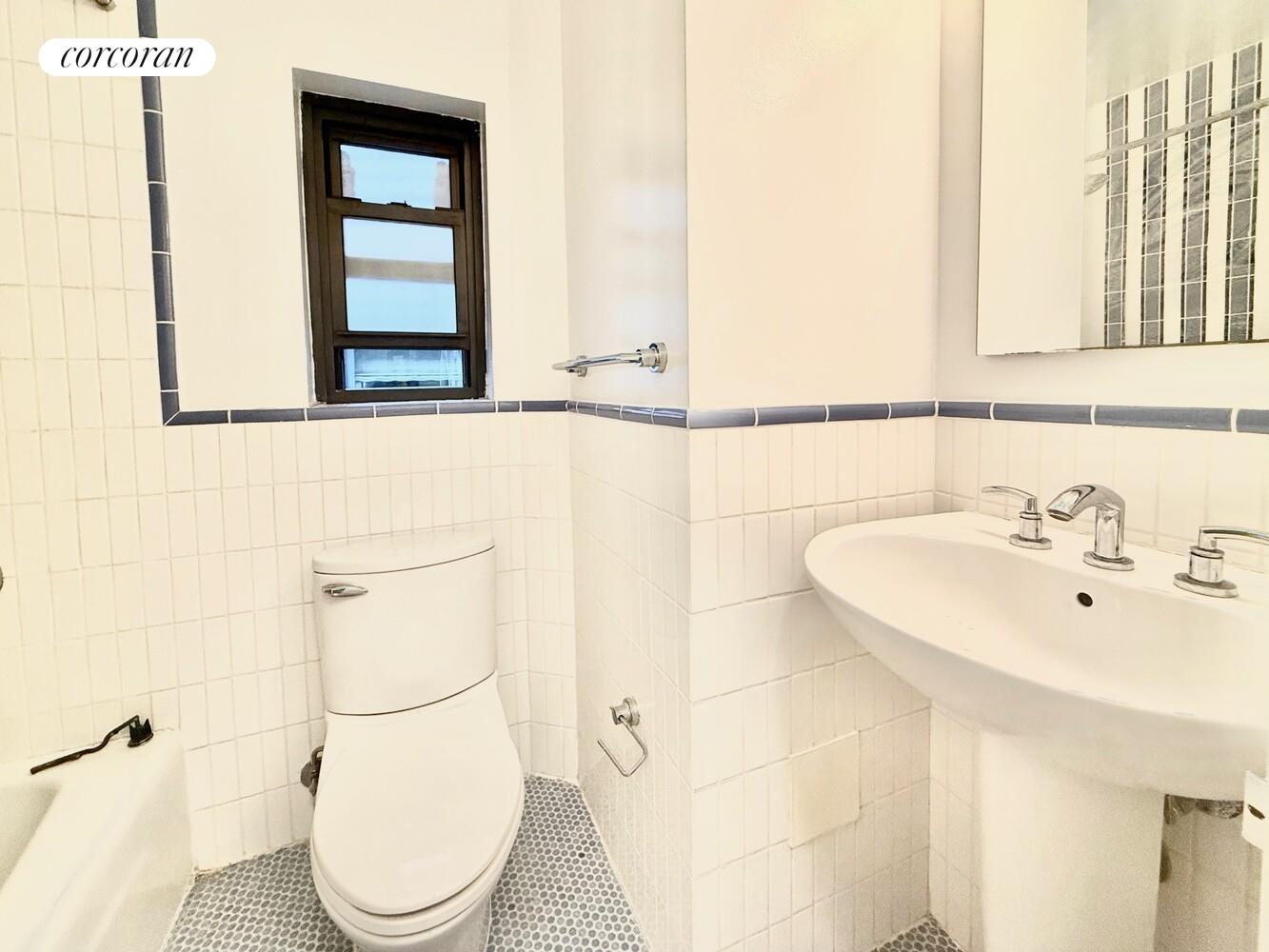 #3 photo, New York City, Sutton Place , NY 10022