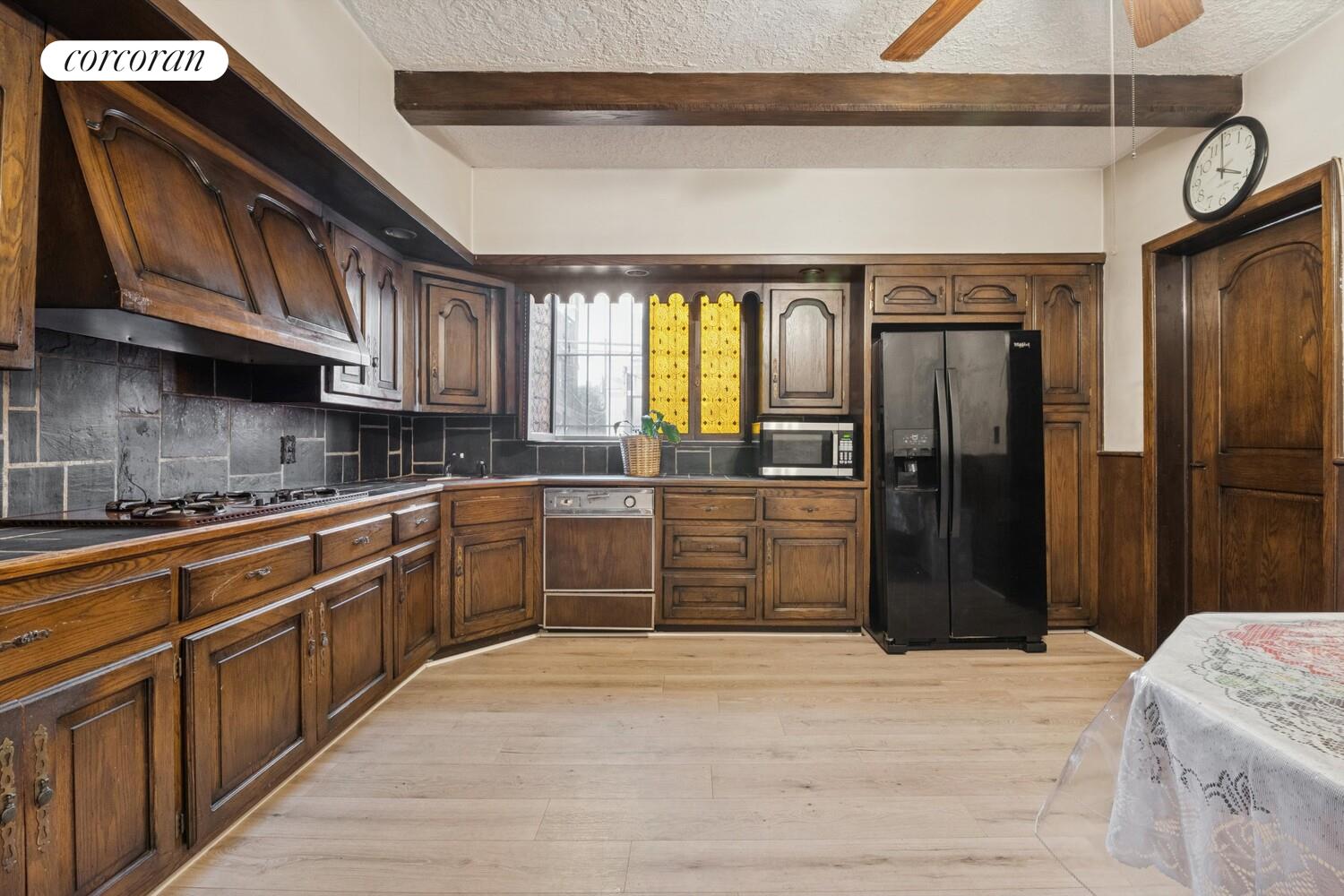 #7 photo, 1433 UNION Street, ブルックリン区 Crown Heights , NY 11213