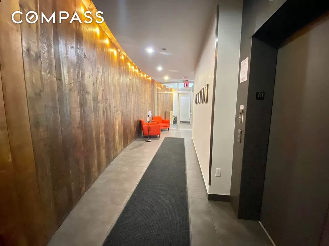 #11 photo, 318 Knickerbocker Avenue, ブルックリン区 Bushwick , NY 11237