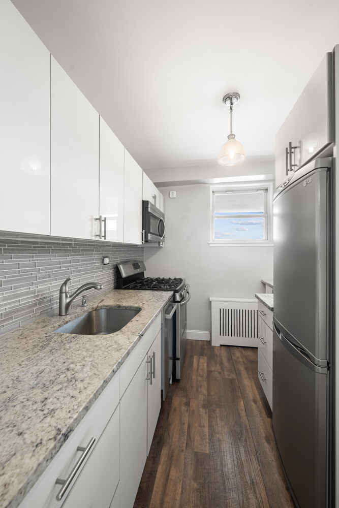 #2 photo, 5900 ARLINGTON Avenue, ブロンクス区 North Riverdale , NY 10471