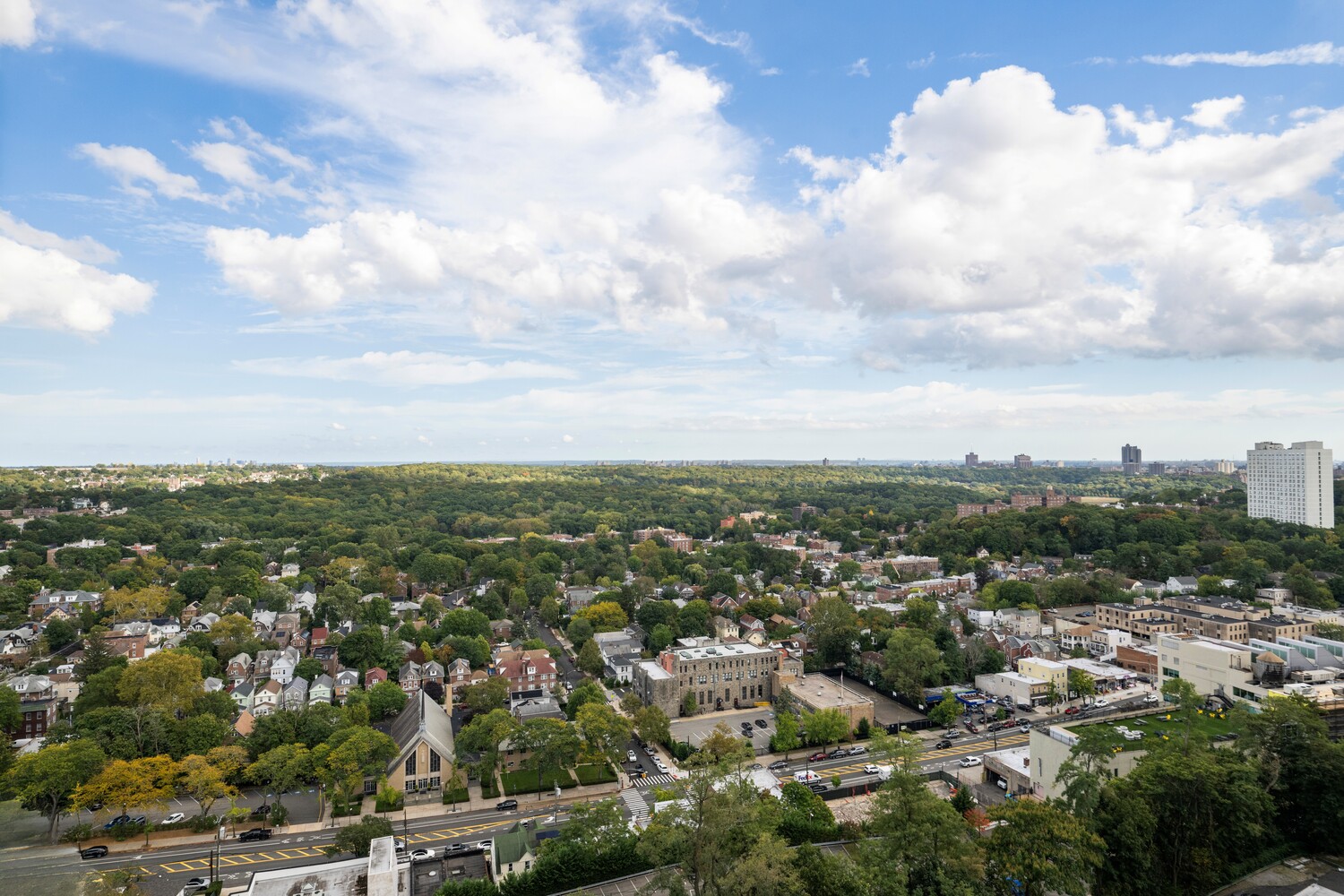 #3 photo, 5900 ARLINGTON Avenue, ブロンクス区 North Riverdale , NY 10471