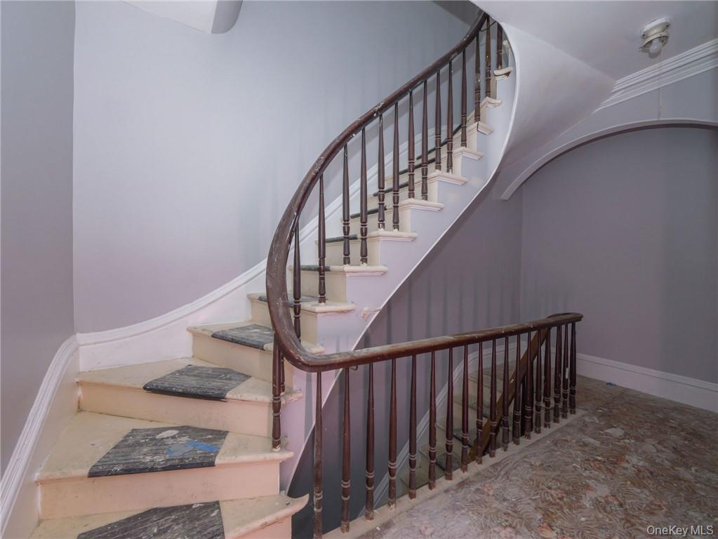 #4 photo, 37 Edward Street, Newburgh , NY 12550