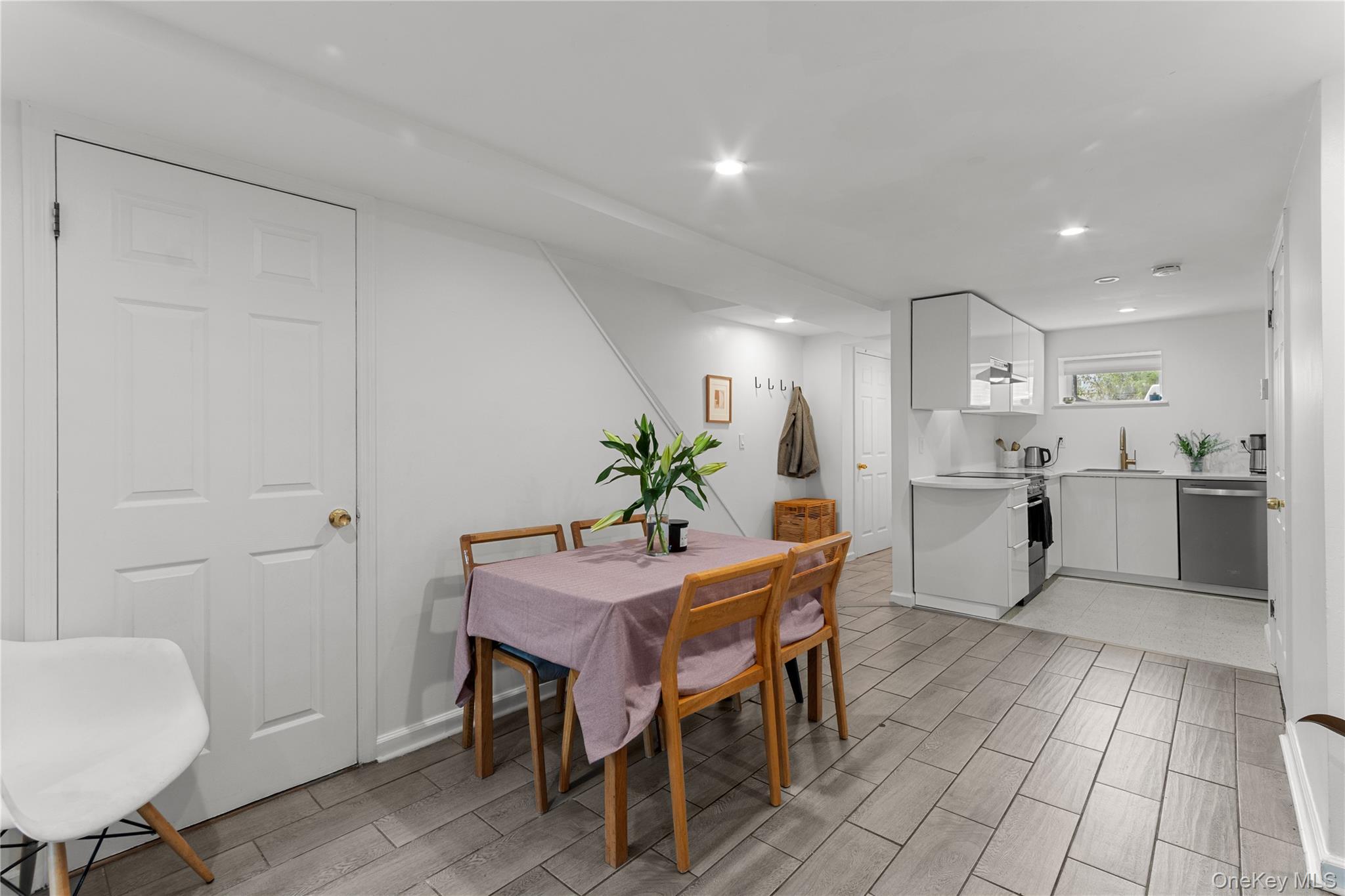 #6 photo, 6143 55th Street, Maspeth , NY 11378