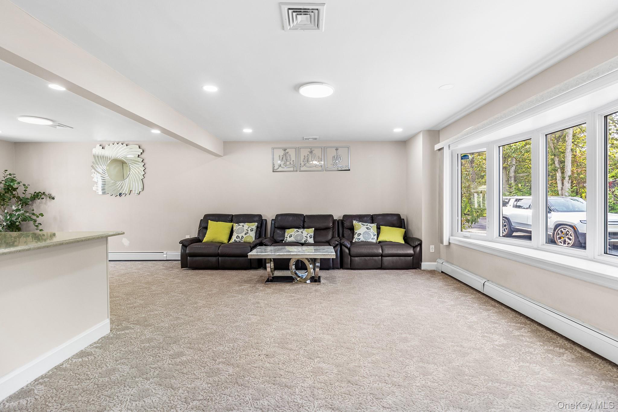 #10 photo, 61 Old Indian Head Road, Commack , NY 11725