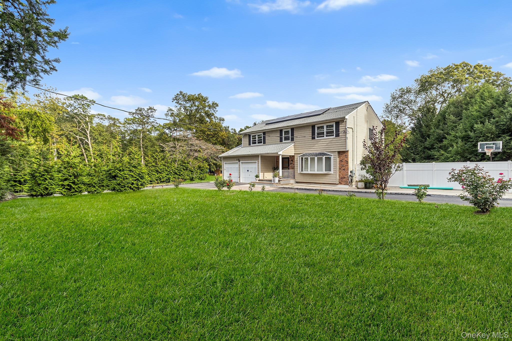 #3 photo, 61 Old Indian Head Road, Commack , NY 11725