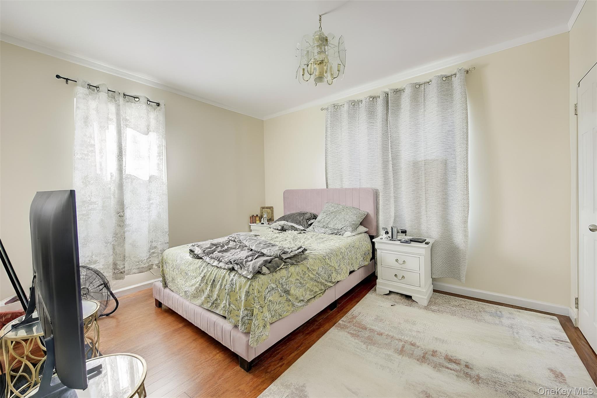 #12 photo, 9507 239 Street, Floral Park , NY 11001