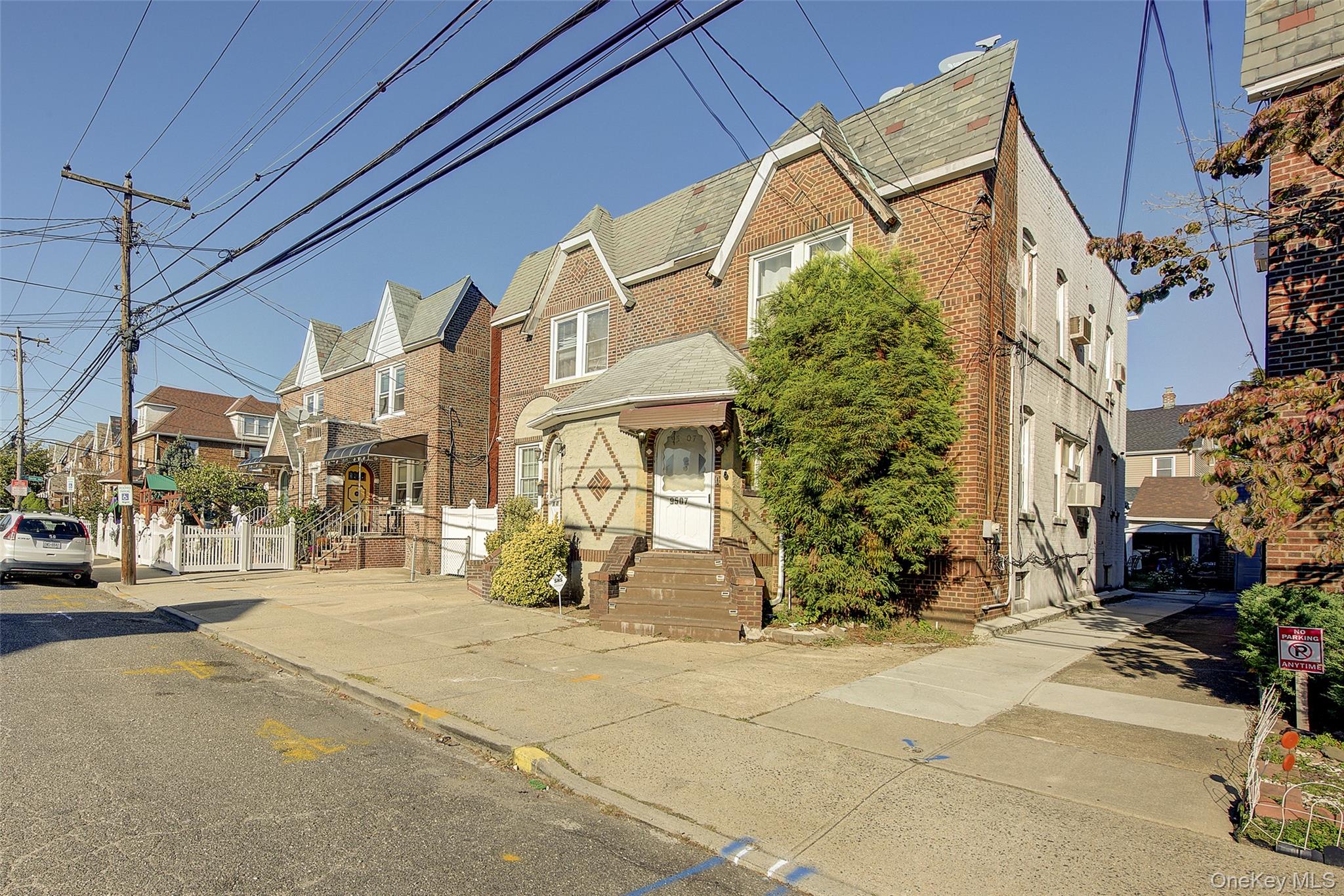 #3 photo, 9507 239 Street, Floral Park , NY 11001