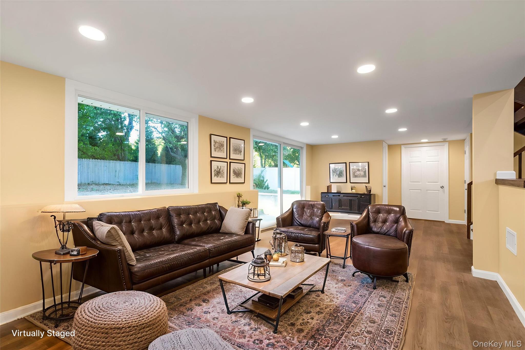 #18 photo, 12 Wren Court, Northport , NY 11768