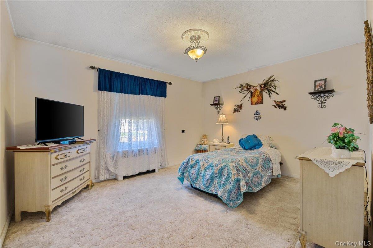 #15 photo, 3520 Mallard Road, Levittown , NY 11756