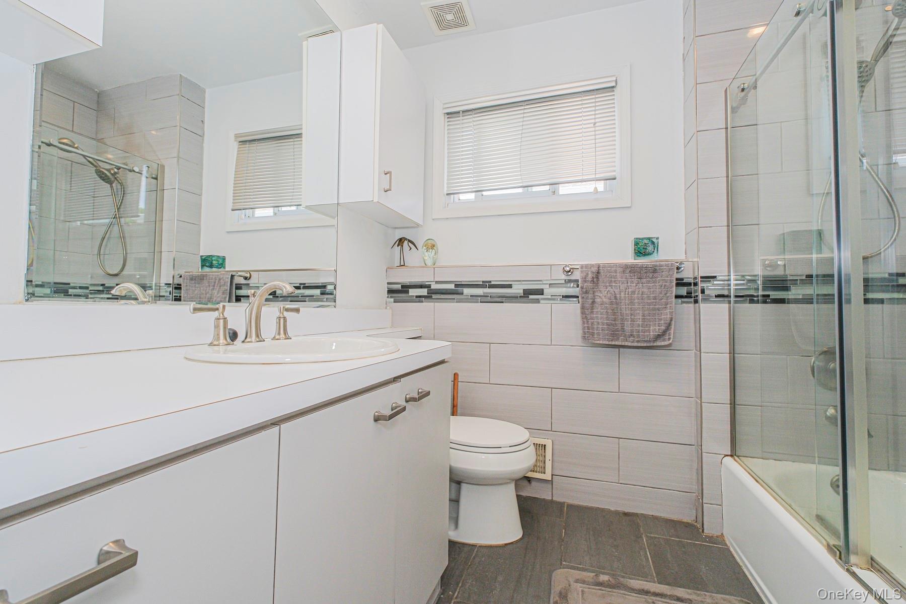 #13 photo, 1438 E 70th Street, ブルックリン区 Brooklyn , NY 11234