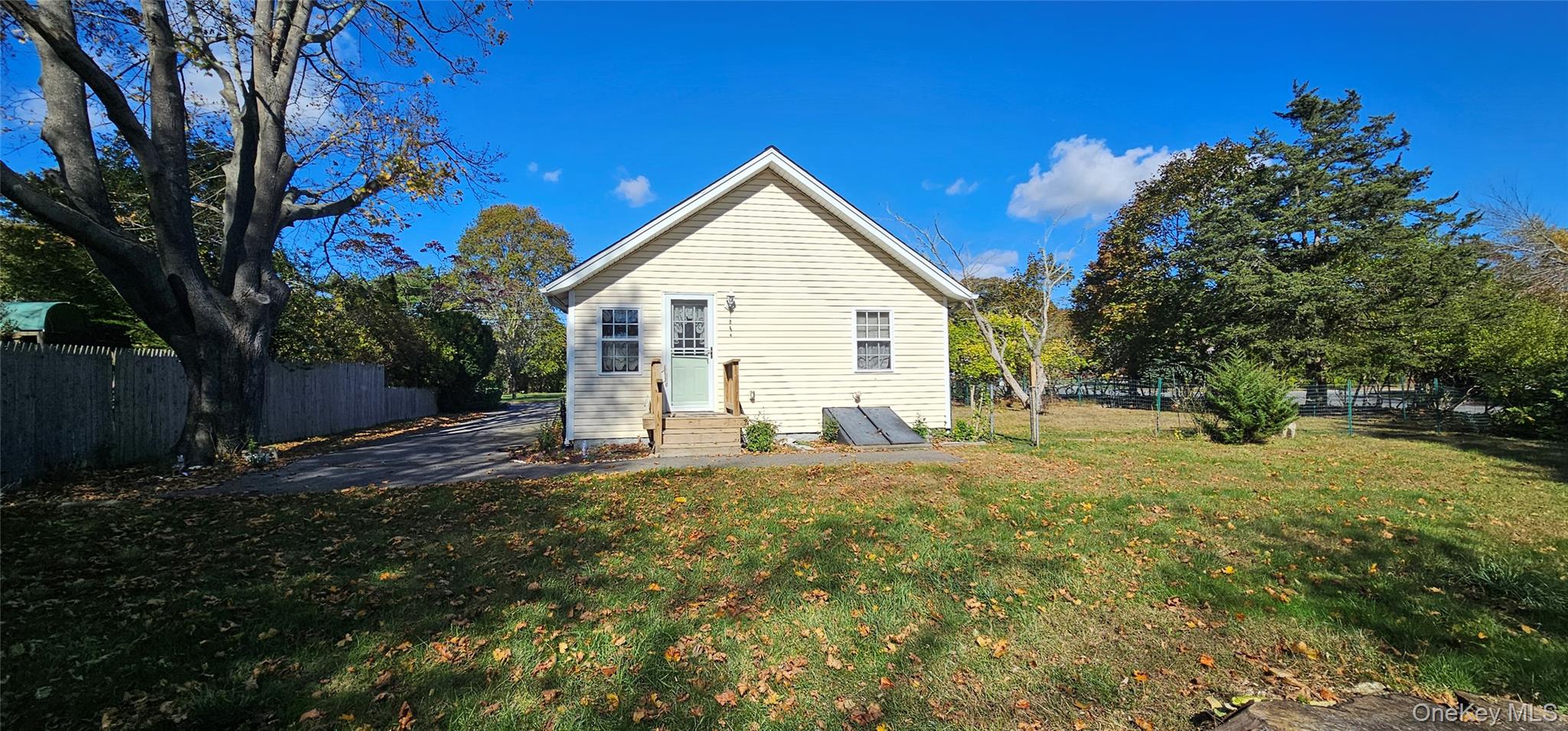 #18 photo, 20 Miller Avenue, サフォーク郡 East Moriches , NY 11940