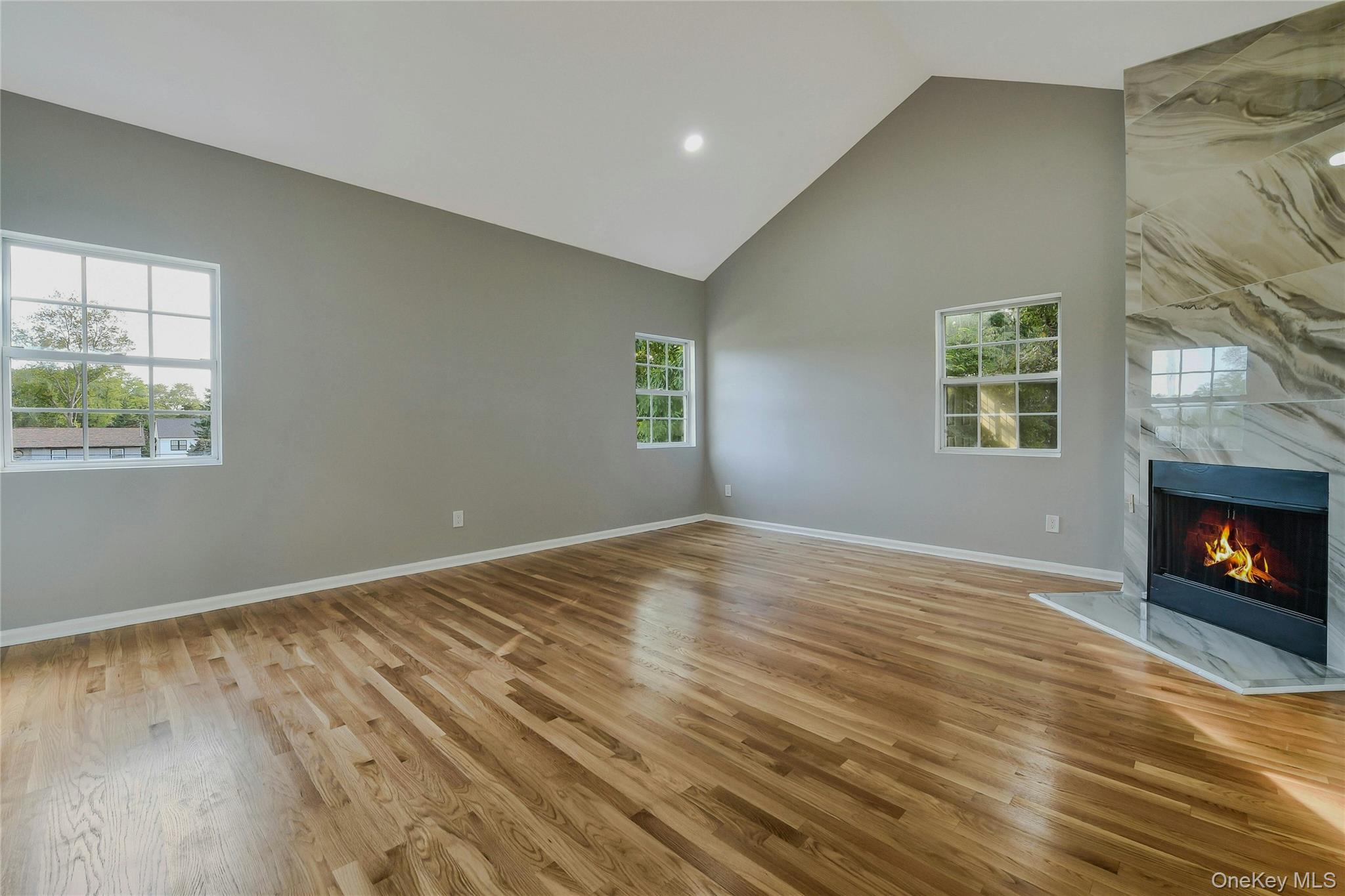 #13 photo, 60 Delamere Street, Huntington , NY 11743