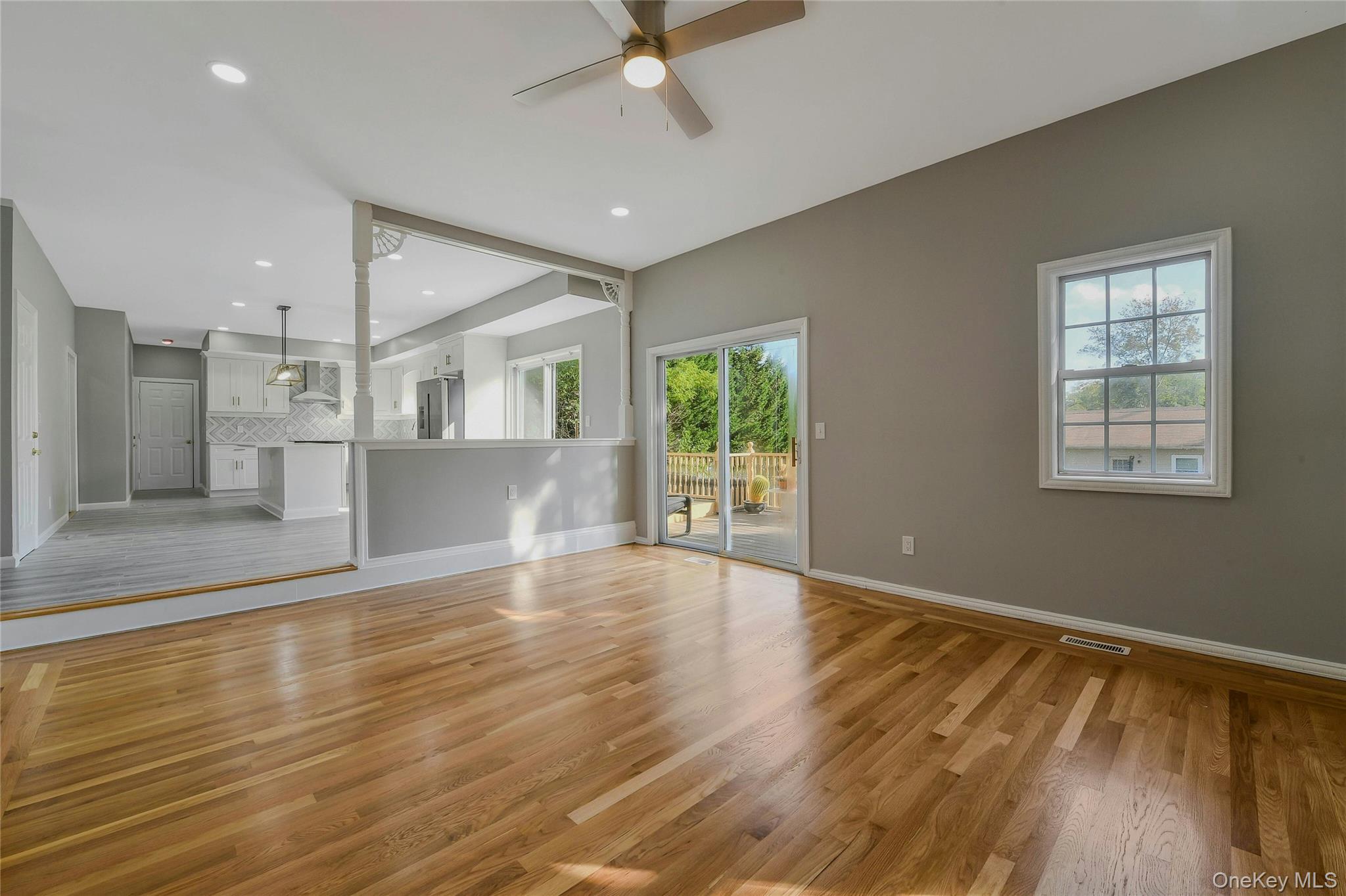 #5 photo, 60 Delamere Street, Huntington , NY 11743