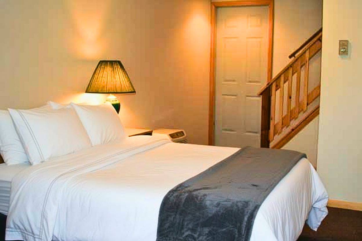 #21 photo, 2354 Rt 9n, Lake George , NY 12845