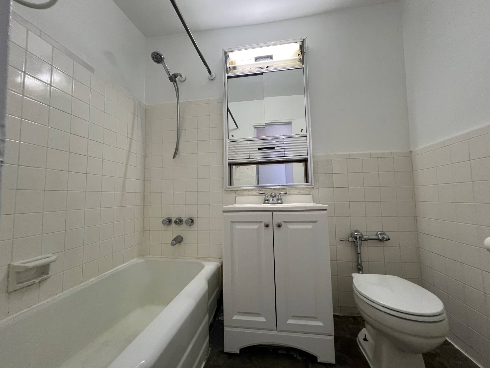 #10 photo, 34-20 Parsons Blvd, #5  P, クイーンズ区 Flushing , NY 11354