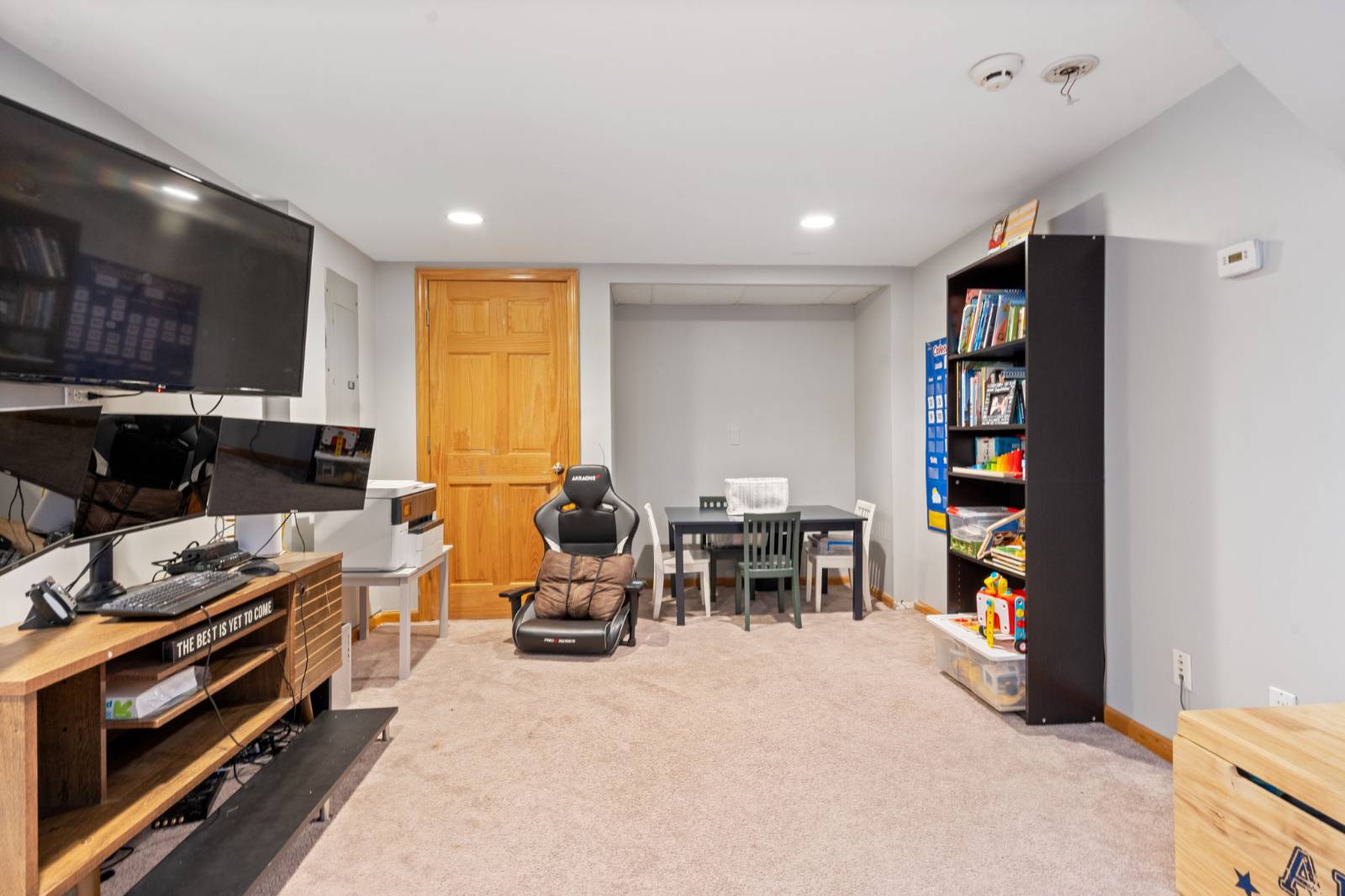 #29 photo, 10 Basswood Pl, Melville , NY 11747