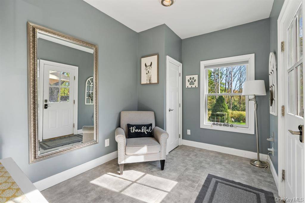 #21 photo, 42 Colonial Ave, Warwick , NY 10990