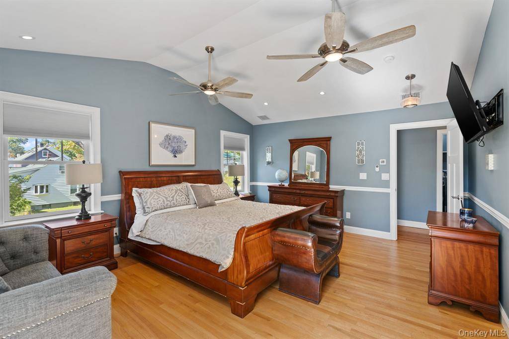 #27 photo, 42 Colonial Ave, Warwick , NY 10990