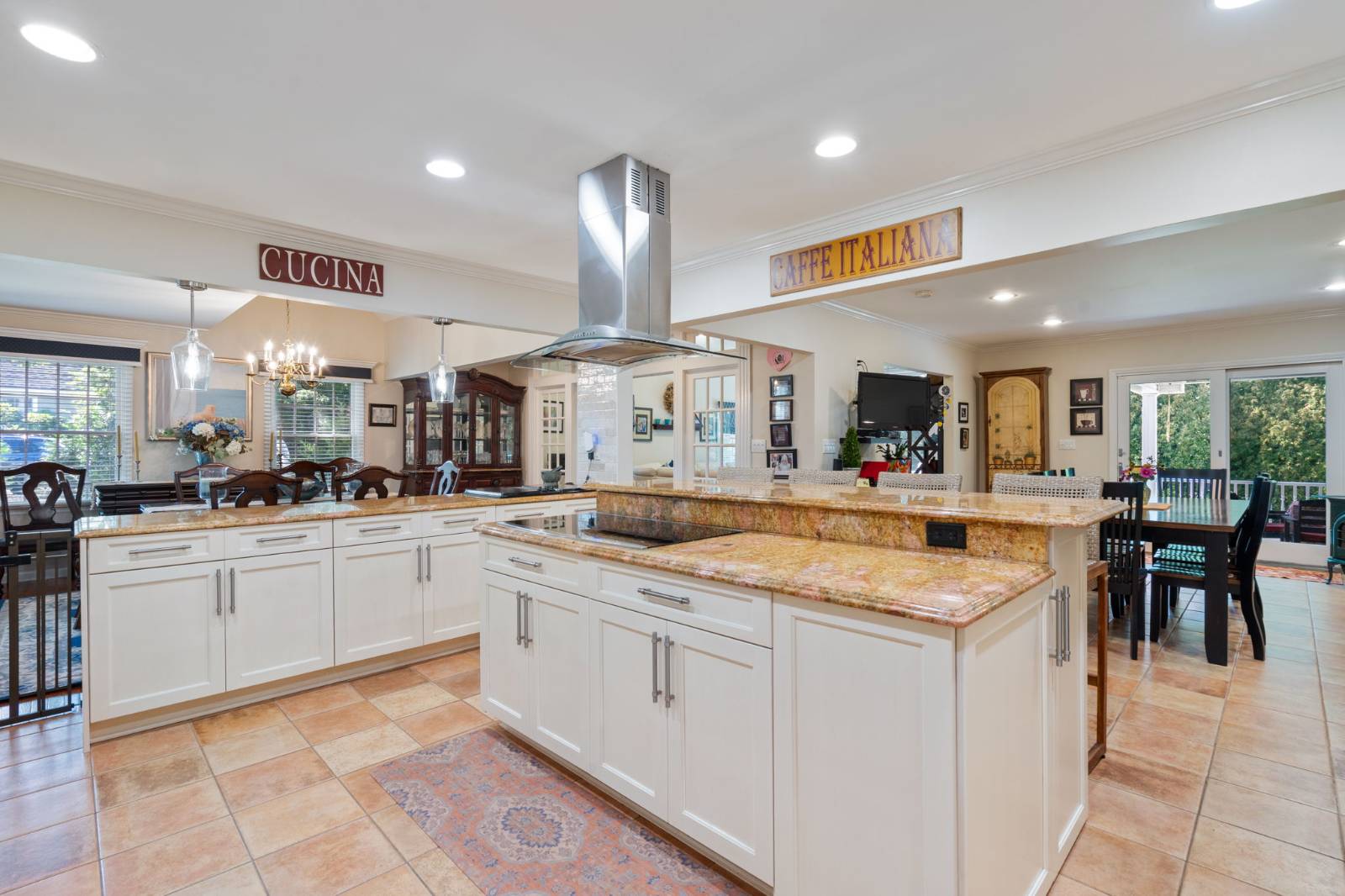 #10 photo, 6 Daniel Way, Setauket , NY 11733