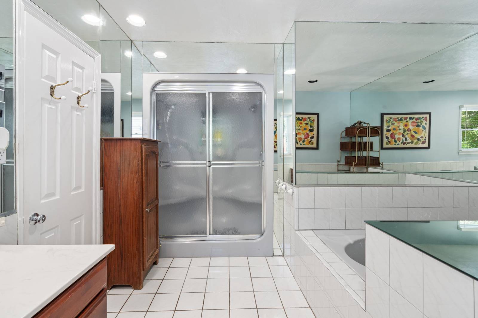 #25 photo, 6 Daniel Way, Setauket , NY 11733