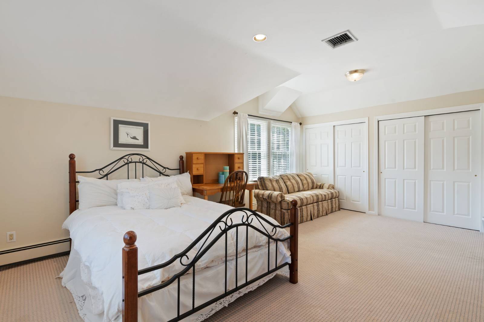 #26 photo, 6 Daniel Way, Setauket , NY 11733