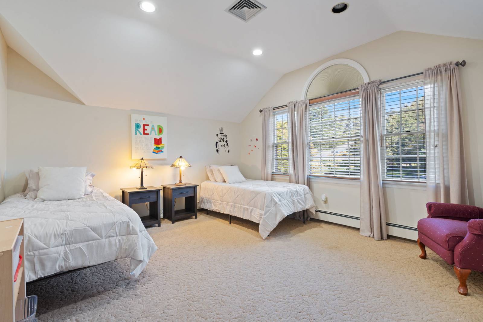 #27 photo, 6 Daniel Way, Setauket , NY 11733