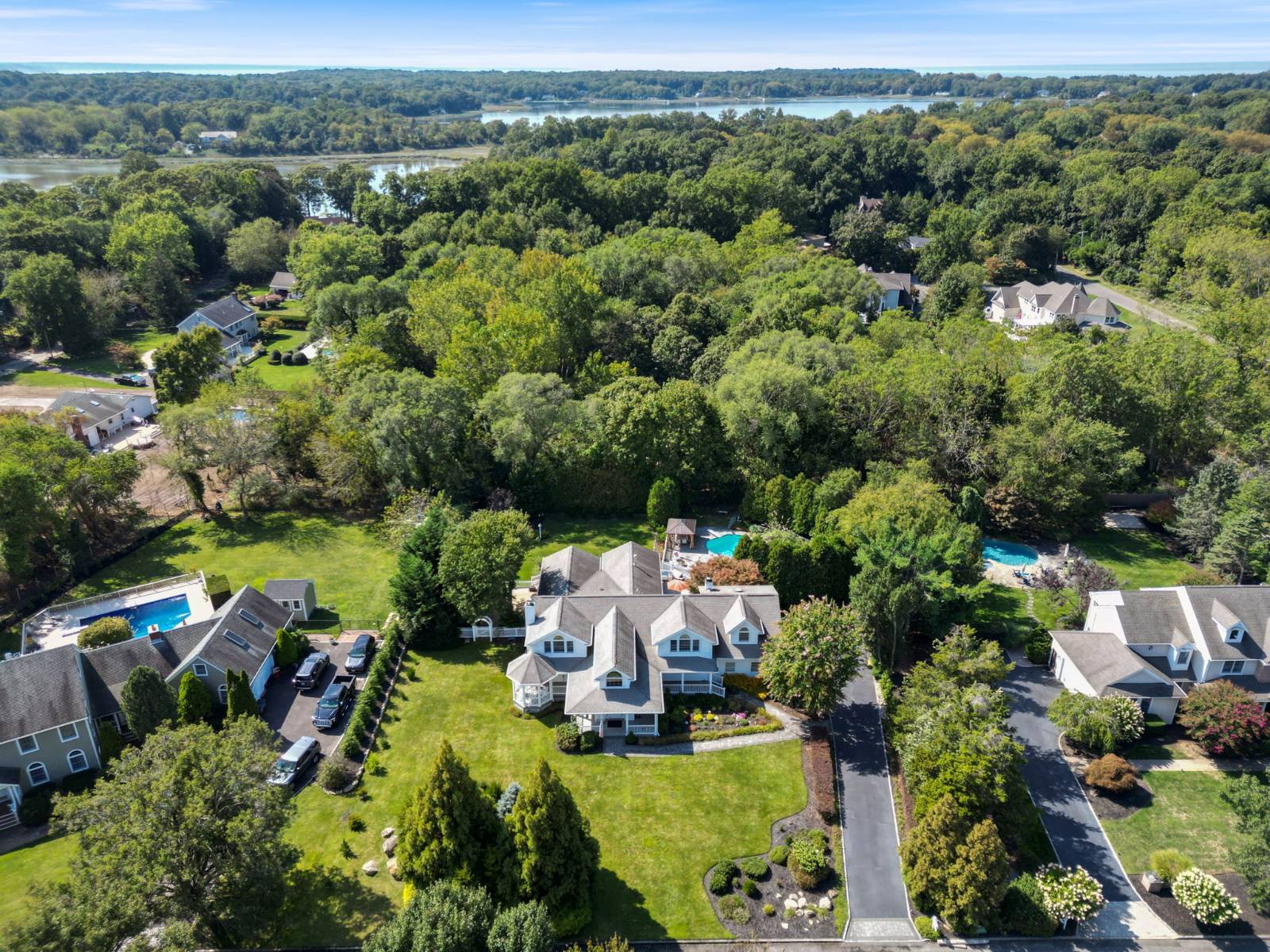 #43 photo, 6 Daniel Way, Setauket , NY 11733