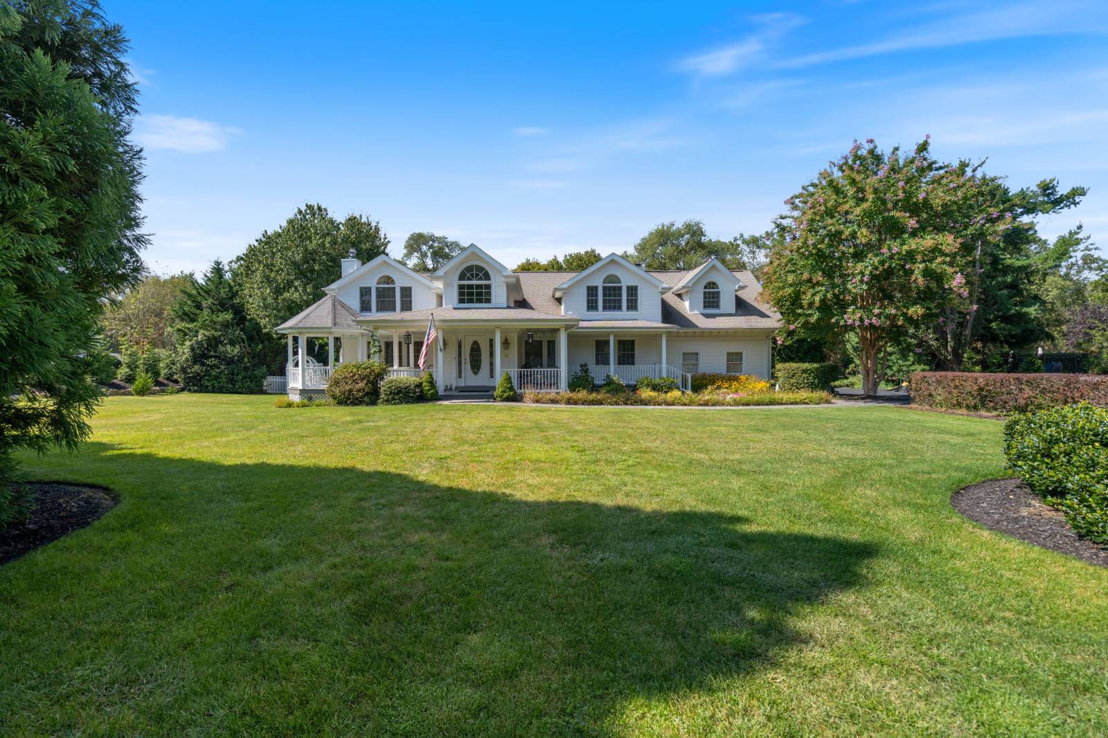 #5 photo, 6 Daniel Way, Setauket , NY 11733