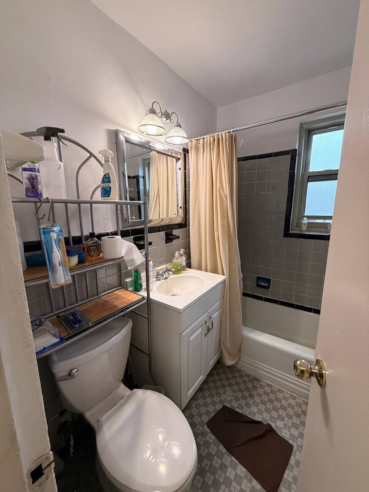 #24 photo, 1010 SHERMAN AVENUE, #2D, Concourse Village , NY 10456