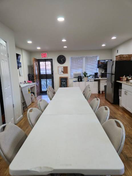 #6 photo, 43-24 215th Street, Ground Floor, クイーンズ区 Bayside , NY 11361