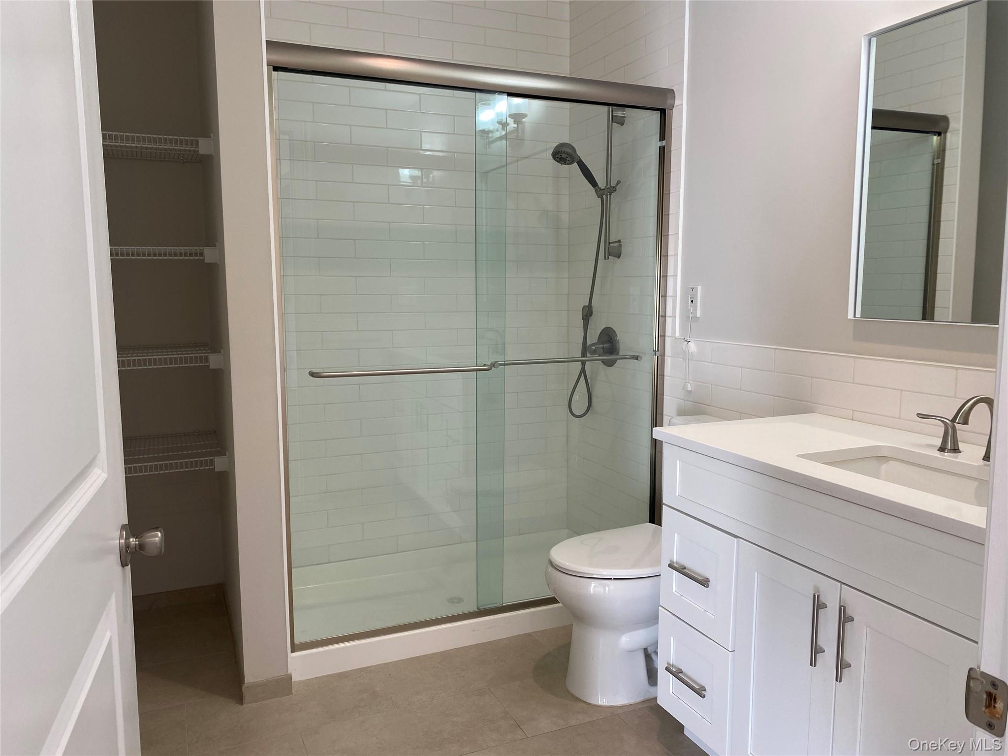 #10 photo, 515 Jackson Avenue, サフォーク郡 Lindenhurst , NY 11757