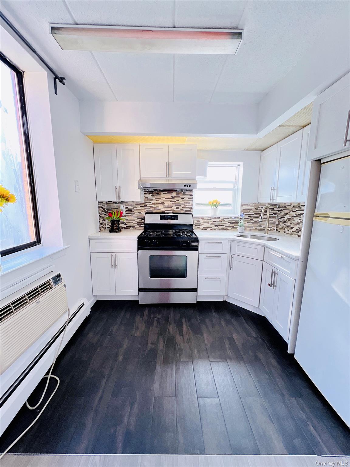 #4 photo, 133-36 41st Road, クイーンズ区 Flushing , NY 11355