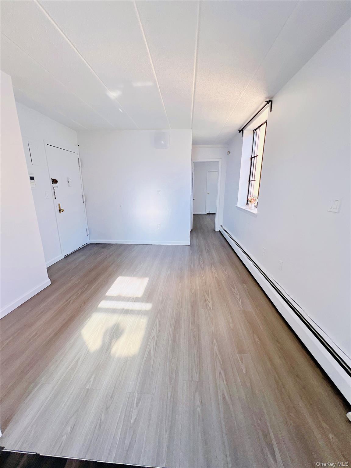 #8 photo, 133-36 41st Road, クイーンズ区 Flushing , NY 11355